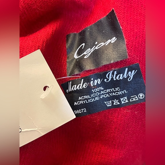 Cejon Women’s Italian Solid Woven Fringe Scarf Red Holiday Red - Picture 6 of 7